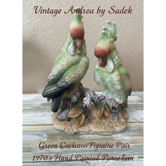 1970s Andrea by Sadek Green Cockatoos – Hand Painted Porcelain Pair - No Box - Picture 1 of 15